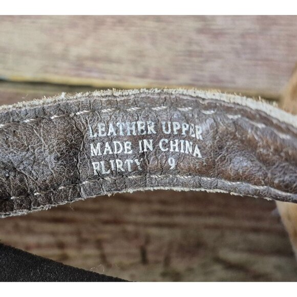 Yellow Box Leather Cowhide Cheetah Print Flip Flops Size 9 Heart & Bow Comfort - Picture 11 of 11